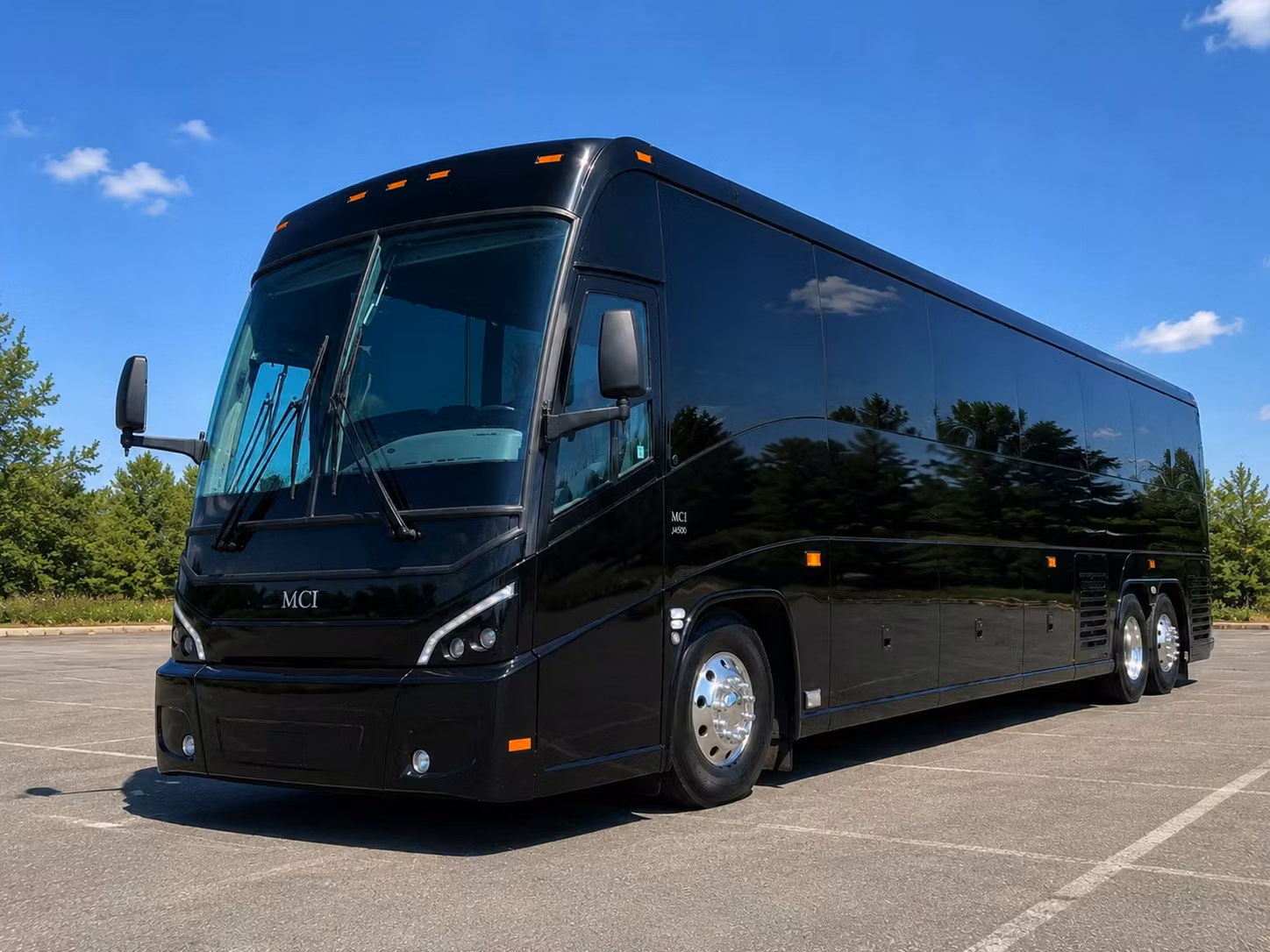 charter bus rentals for syracuse university events and campus transportation