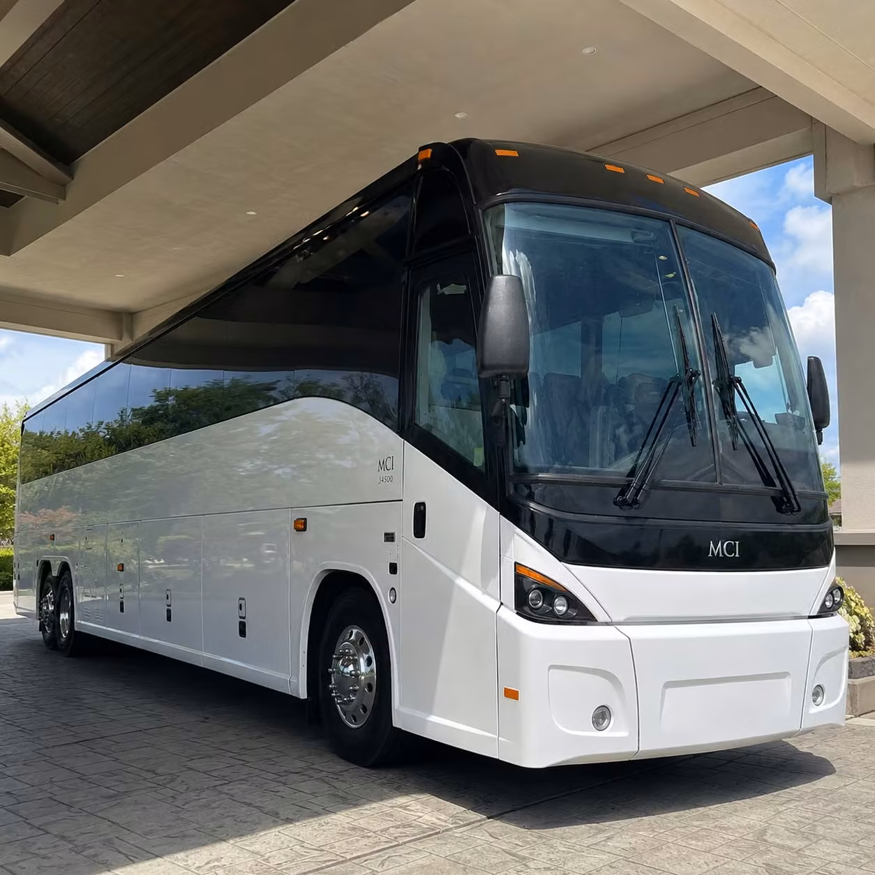 long distance airport transfers from syracuse to regional destinations
